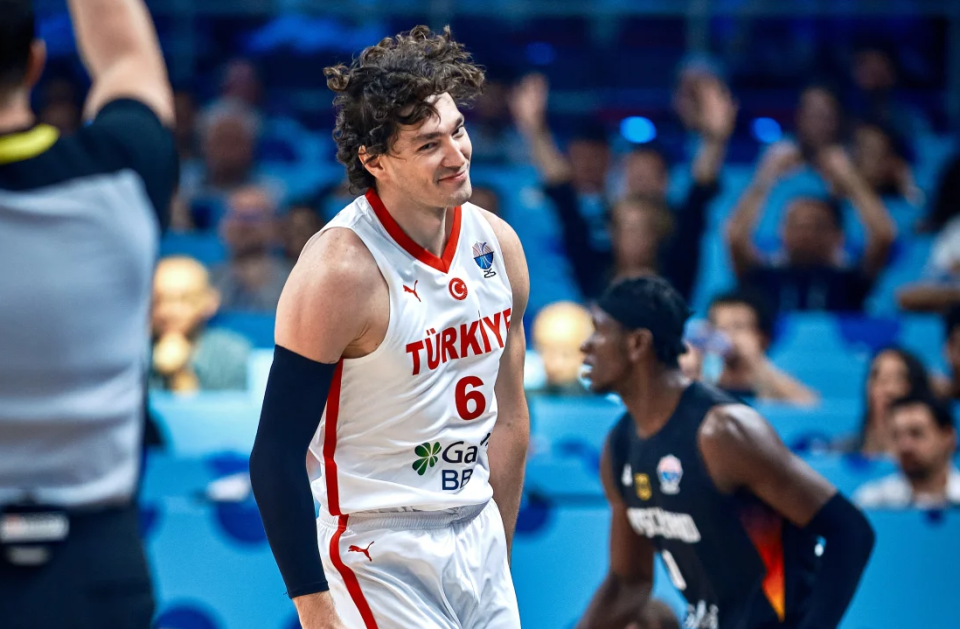 src, 赛中, 往澳大利亚